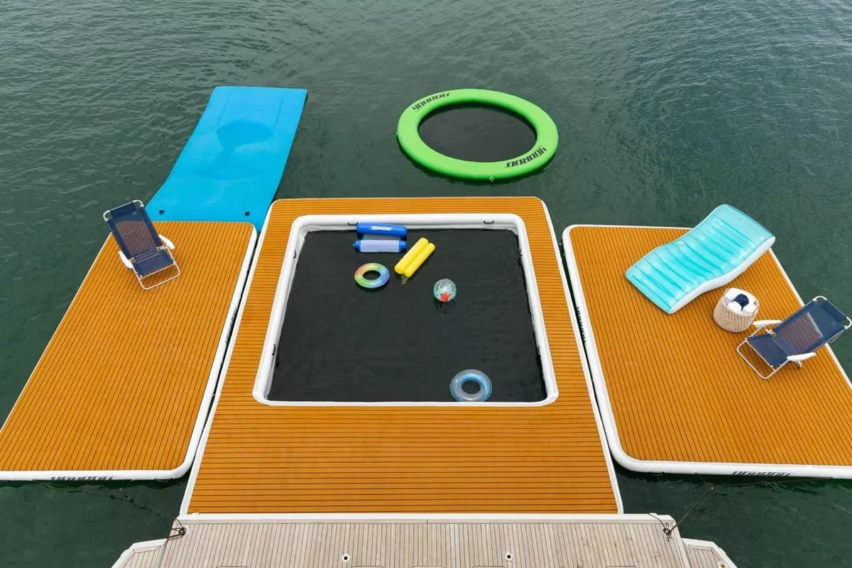Piscina Flutuante Inflável E Plataforma Náutica Youroo 20m²