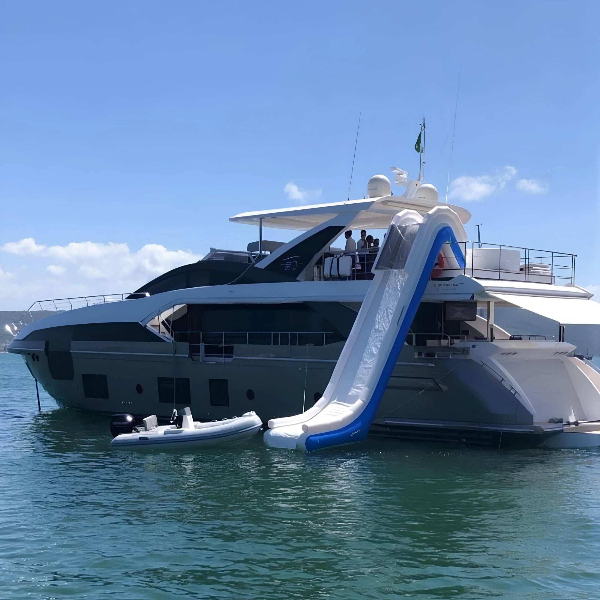 Escorregador inflável para barcos