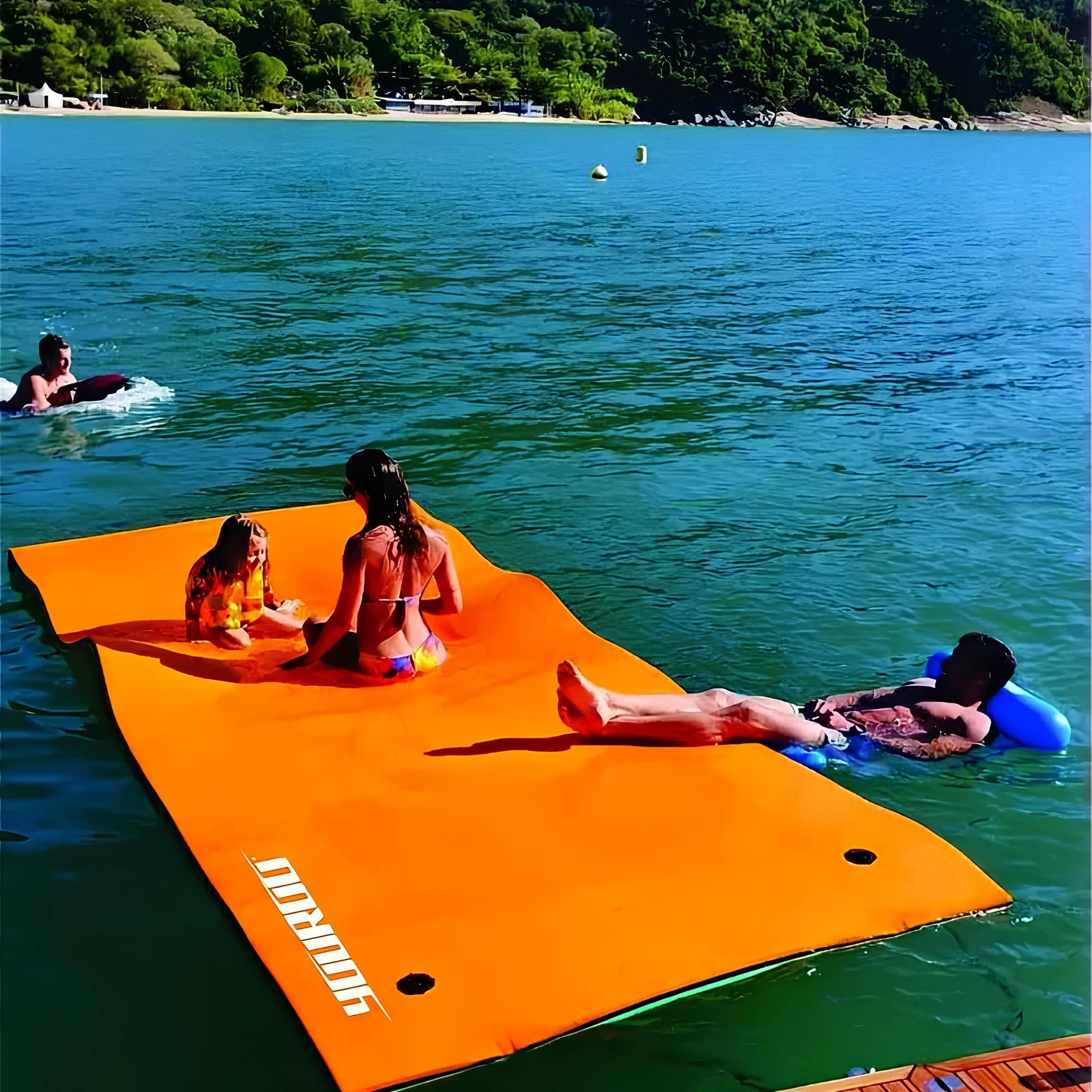 Tapete Flutuante Gigante